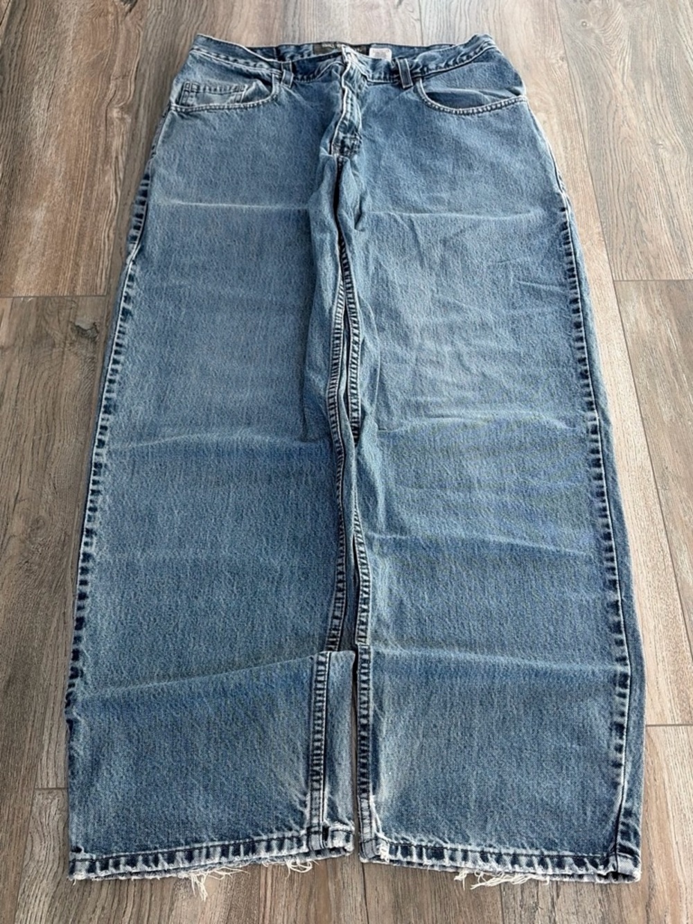 Vintage Levi’s SilverTab Baggy Fit Skate Jeans Light Wash 34 x 32